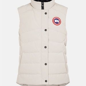 CANADA GOOSE
Freestyle down vest